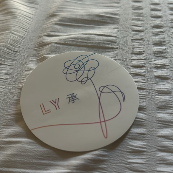 BTS LOVE YOURSELF VINYL - Picture 7 of 7